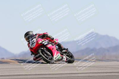 media/Apr-20-2025-CVMA (Sun) [[39090e8767]]/Race 16-Formula Middleweight/